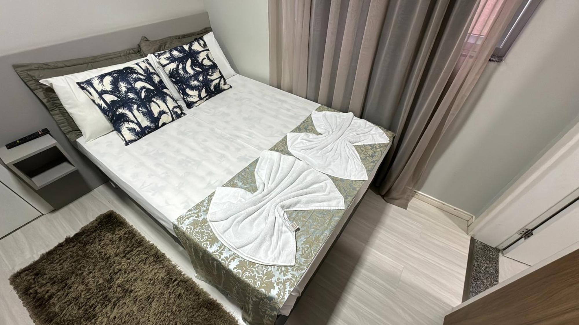09- Studio Lindamente Decorado! Ideal Para Casal!!! Куритиба Экстерьер фото
