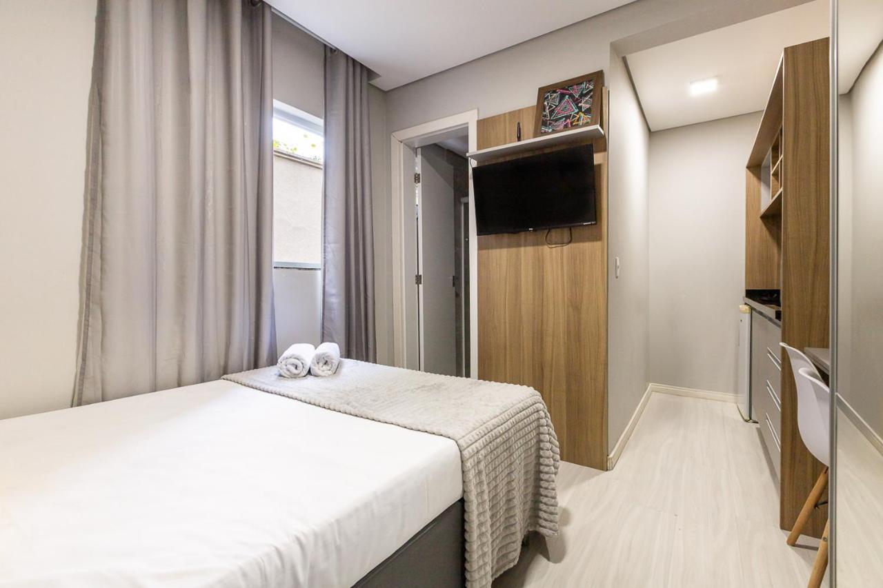 09- Studio Lindamente Decorado! Ideal Para Casal!!! Куритиба Экстерьер фото